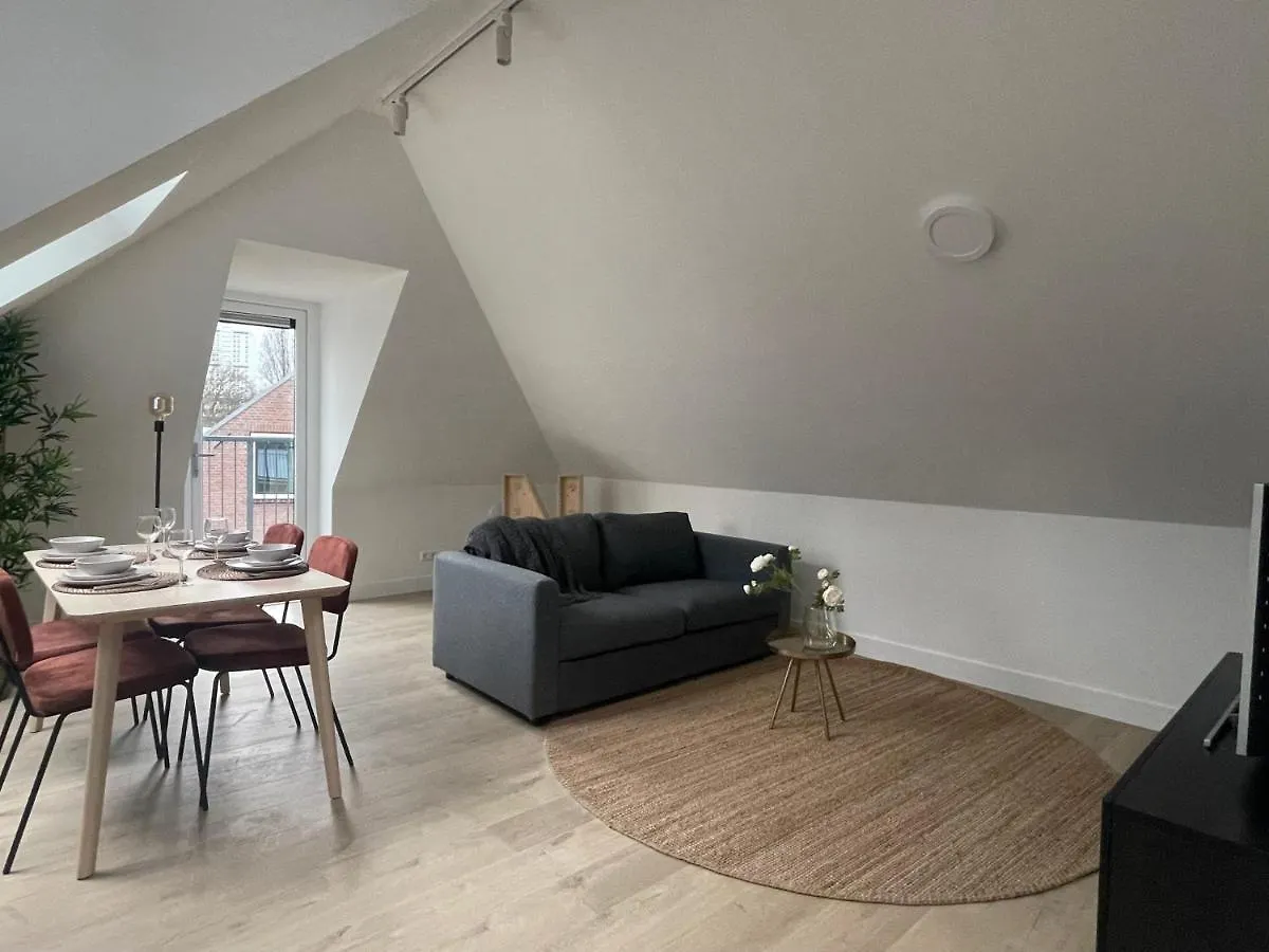 Natural 1 Bedroom Apartment 54M2 -Ss177N- Rotterdam