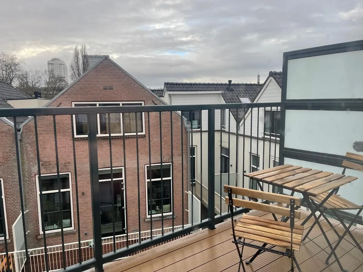 Natural 1 Bedroom Apartment 54M2 -Ss177N- Rotterdam